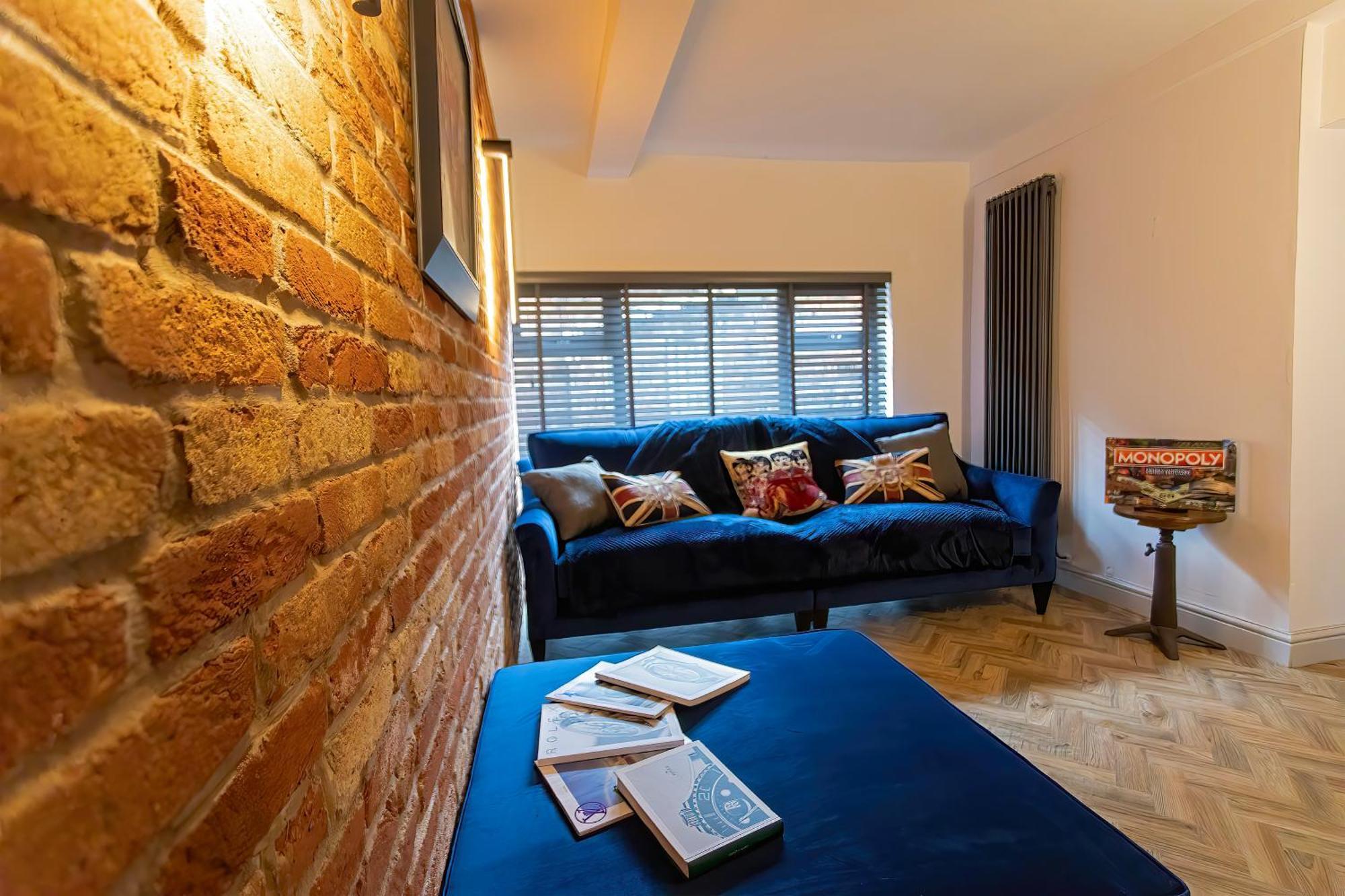 Stunning Ashbourne Town Centre Cottage Near Alton Towers Peak District Derbyshire エクステリア 写真