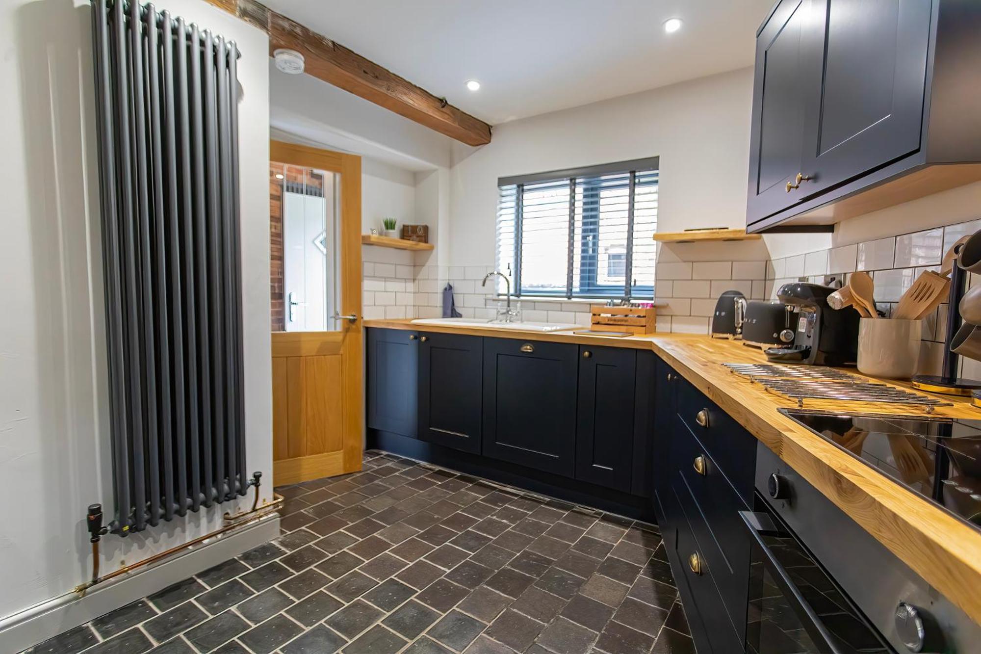 Stunning Ashbourne Town Centre Cottage Near Alton Towers Peak District Derbyshire エクステリア 写真